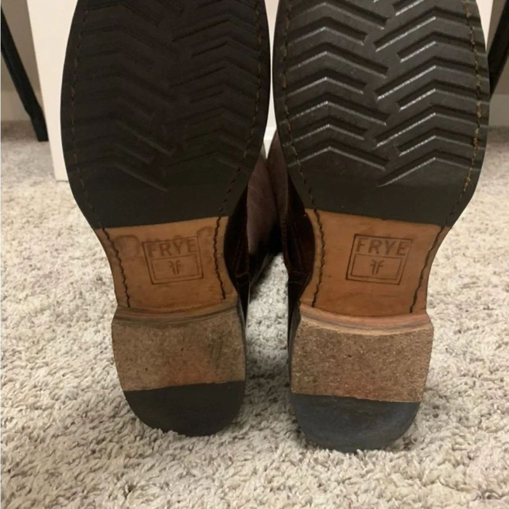 Frye Women's Brown Leather Boots - Picture 5 of 10